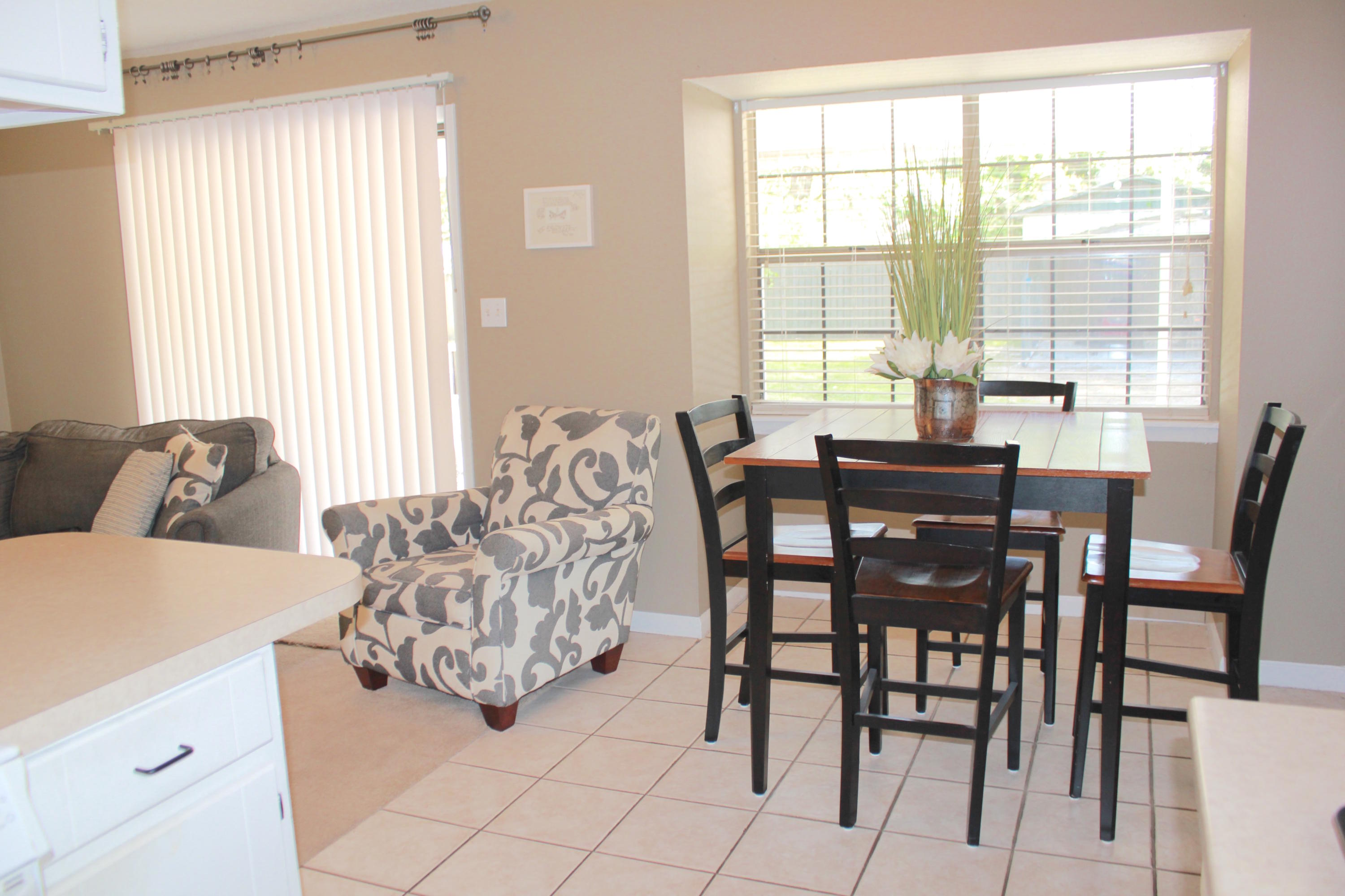 VALPARAISO PINECREST 6 - Residential