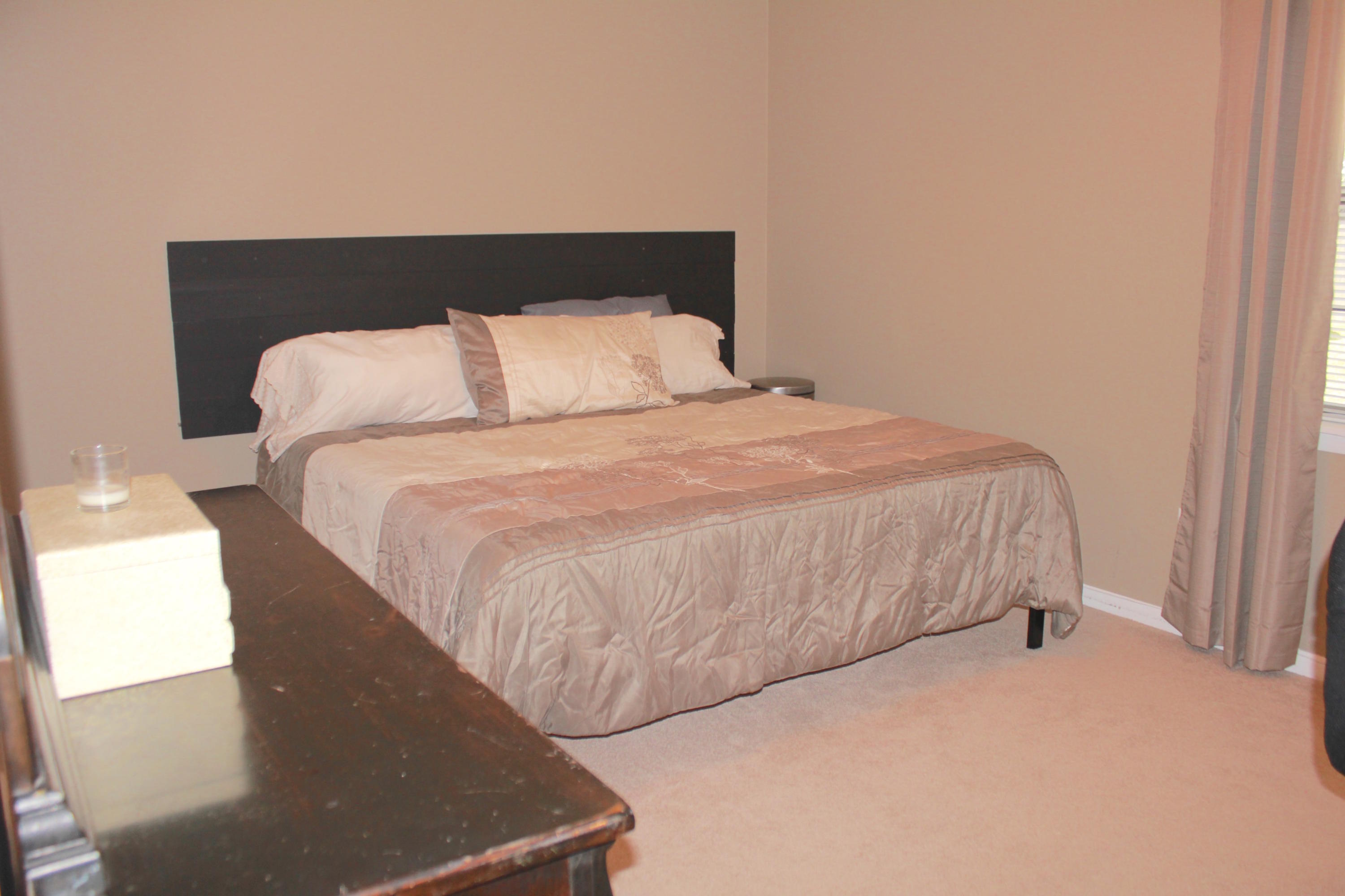 VALPARAISO PINECREST 6 - Residential