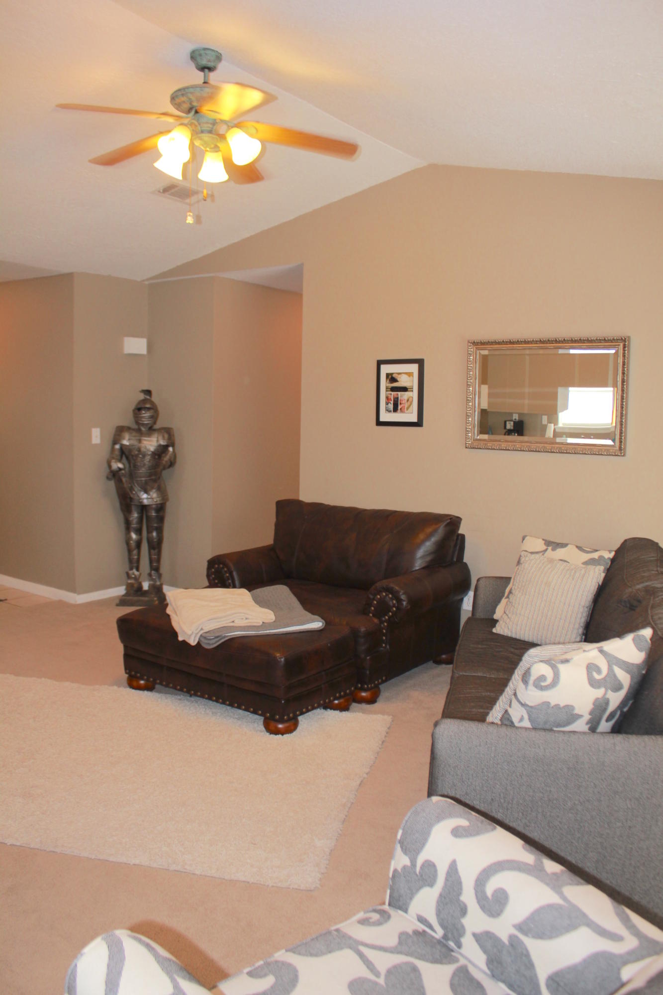 VALPARAISO PINECREST 6 - Residential