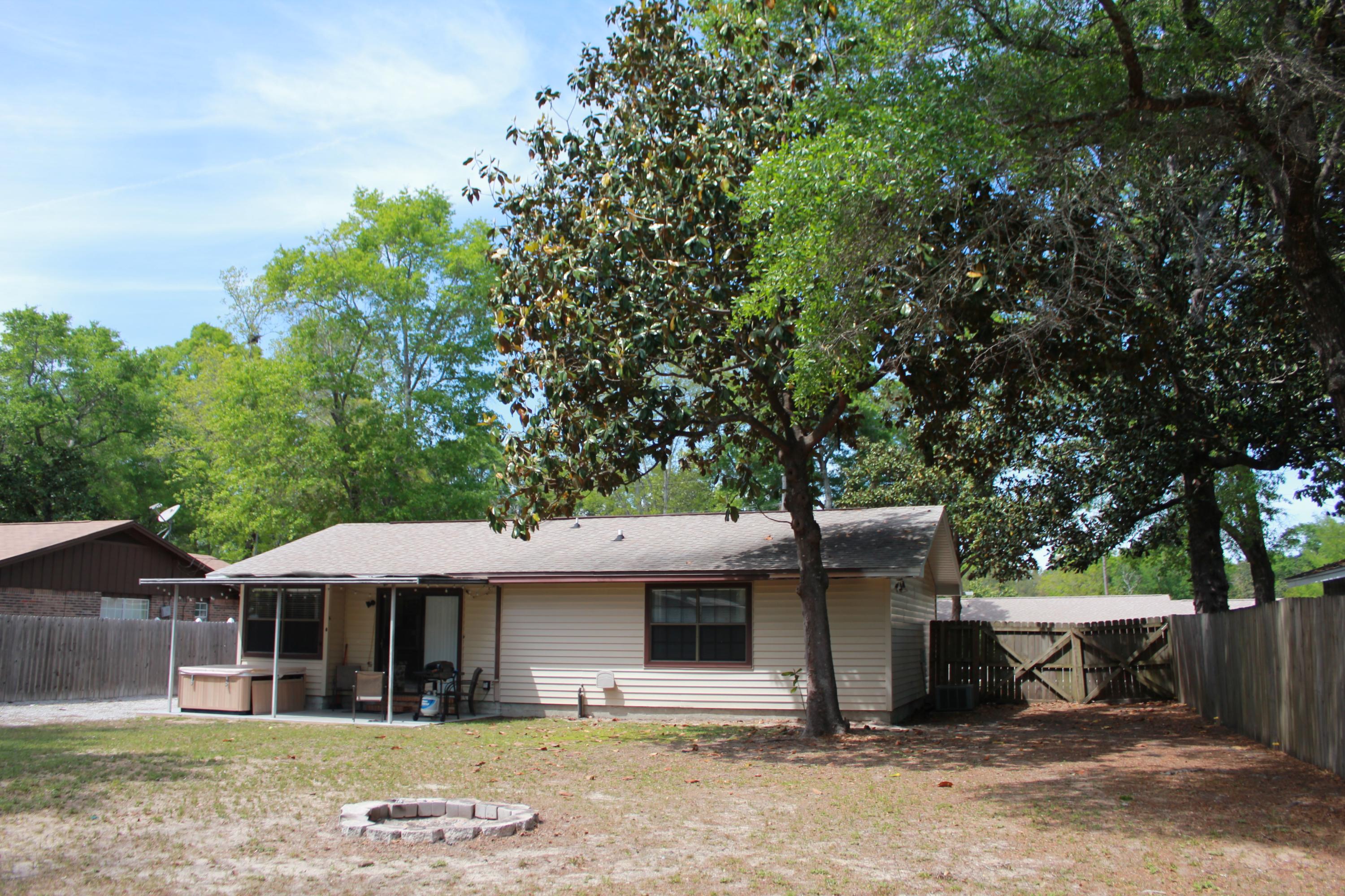 VALPARAISO PINECREST 6 - Residential