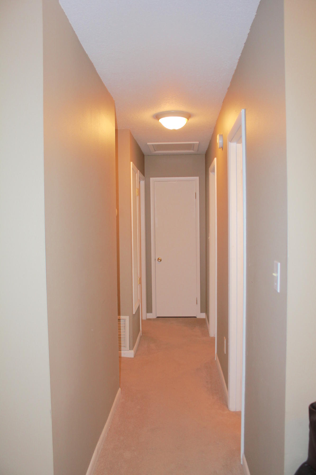 VALPARAISO PINECREST 6 - Residential