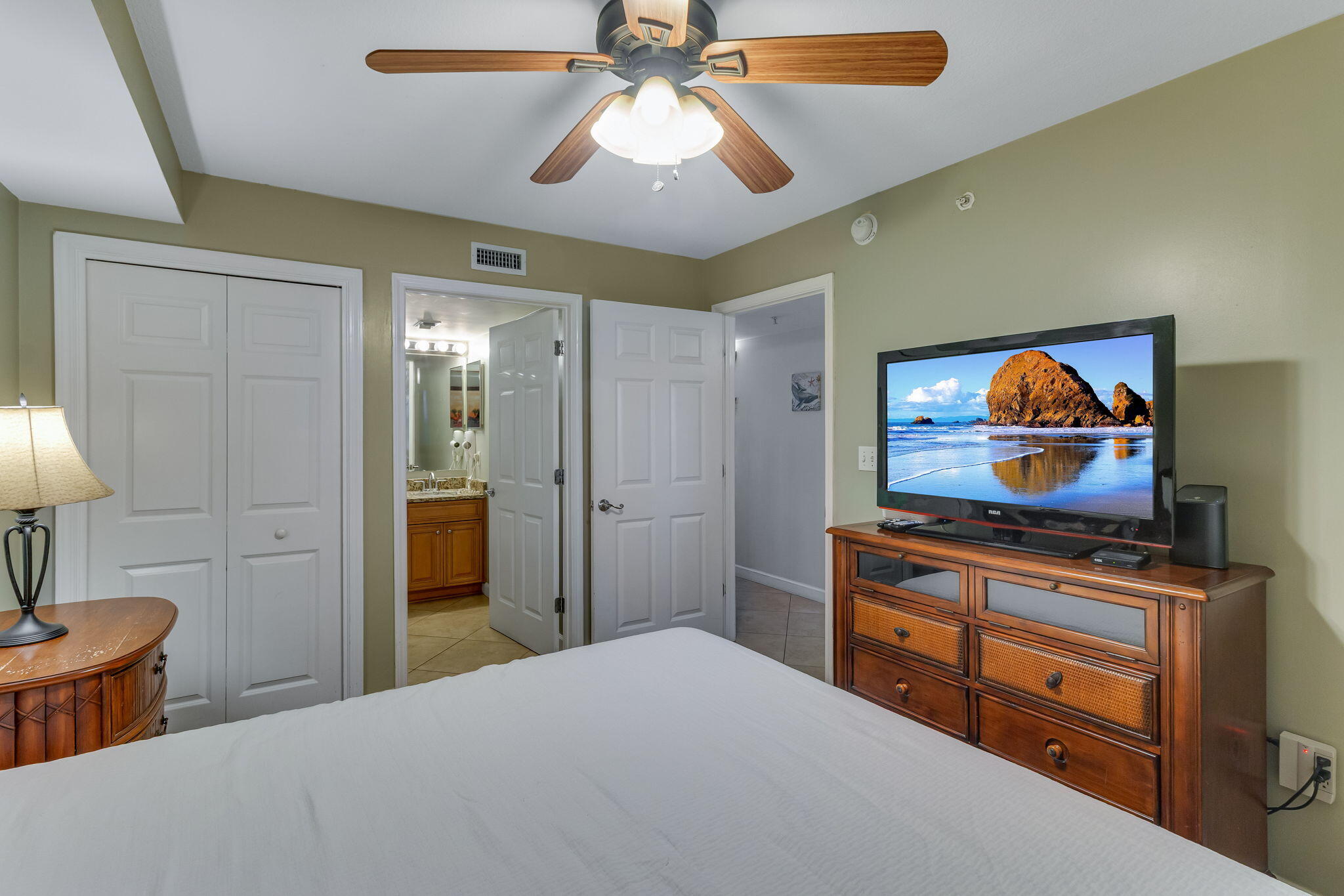 PELICAN ISLE - Residential
