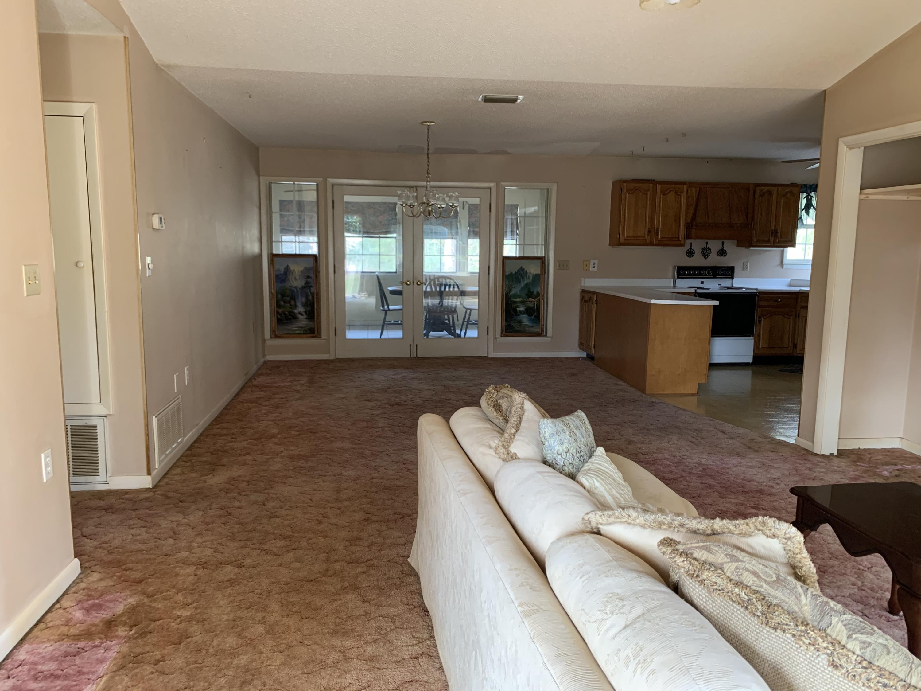 HOLLEY BY THE SEA - Residential