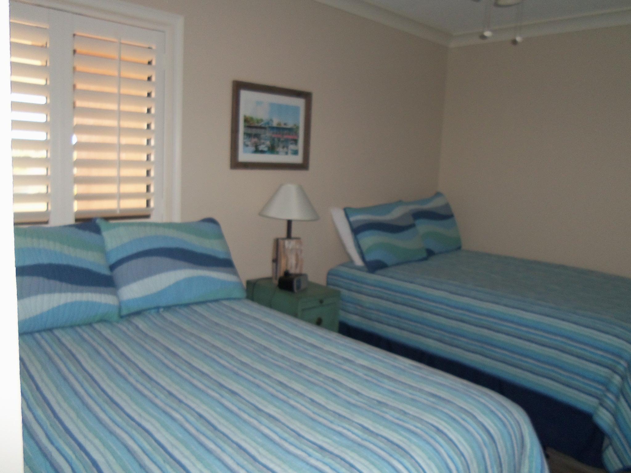 EDGEWATER BEACH CONDO PH 1 - Residential