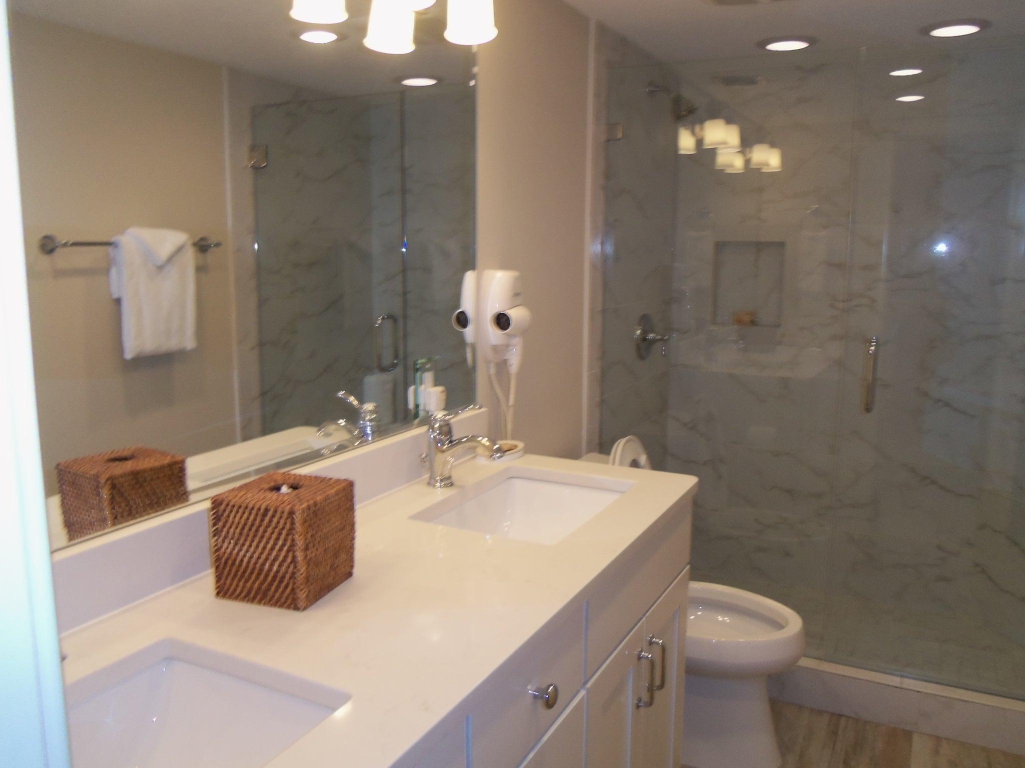 EDGEWATER BEACH CONDO PH 1 - Residential