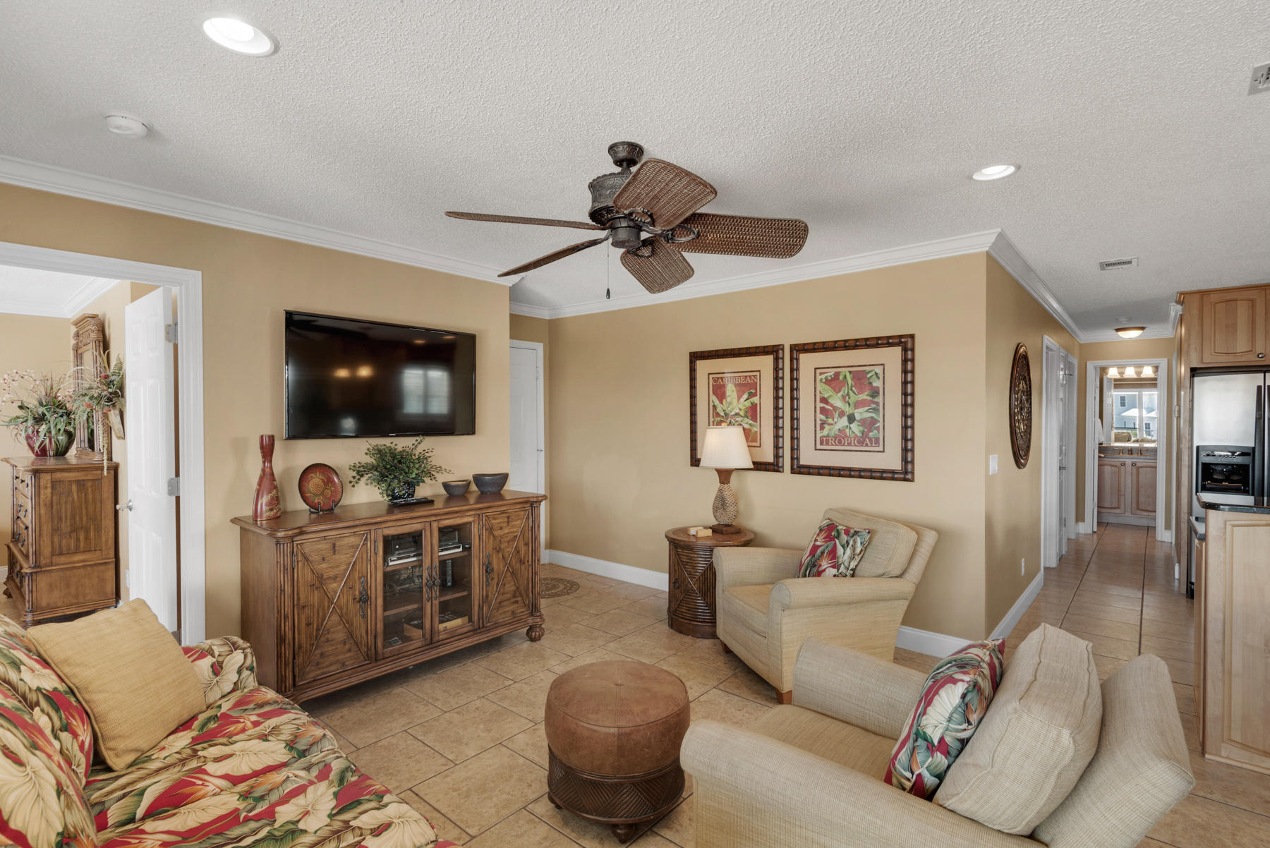 BEACHSIDE VILLAS CONDO - Residential