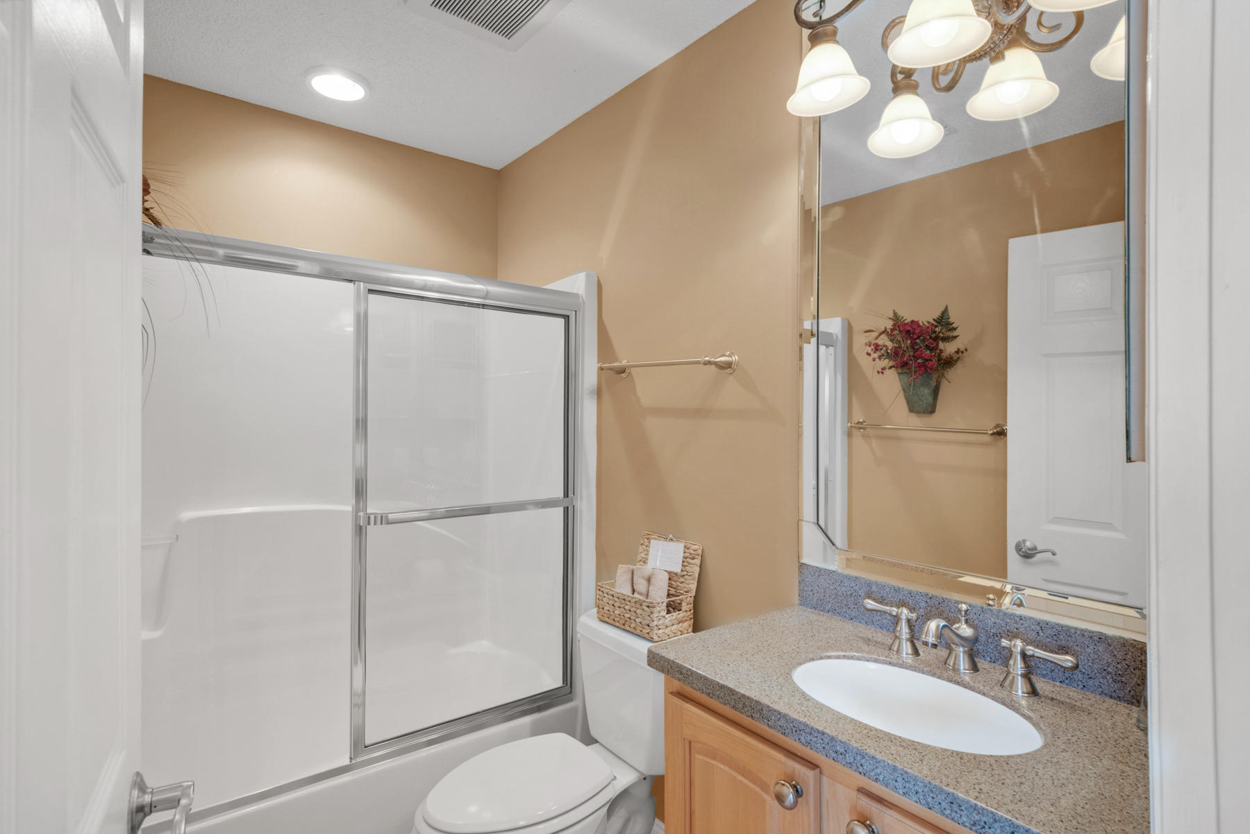 BEACHSIDE VILLAS CONDO - Residential