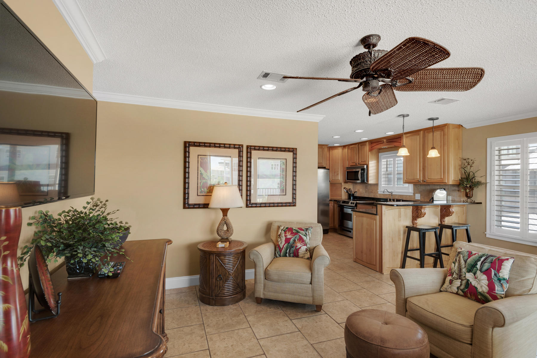 BEACHSIDE VILLAS CONDO - Residential