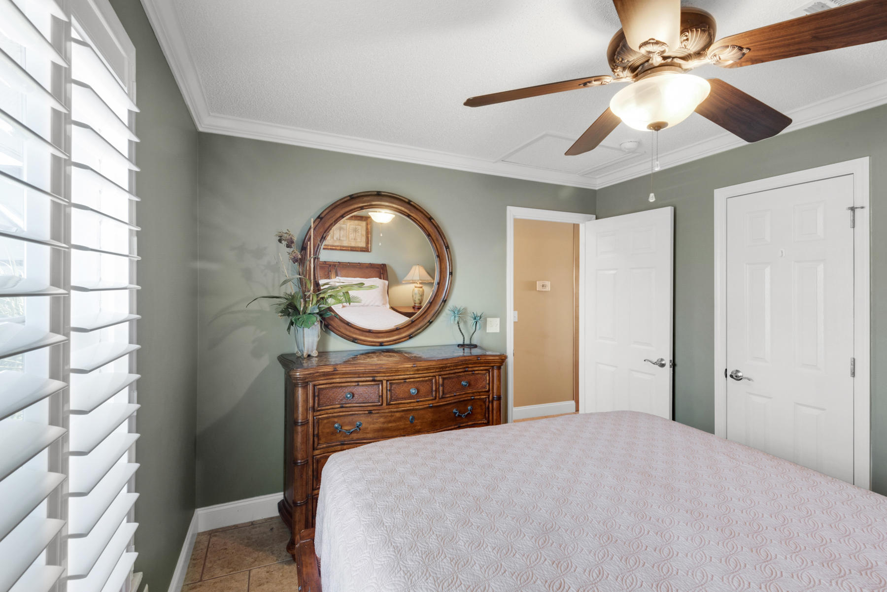 BEACHSIDE VILLAS CONDO - Residential