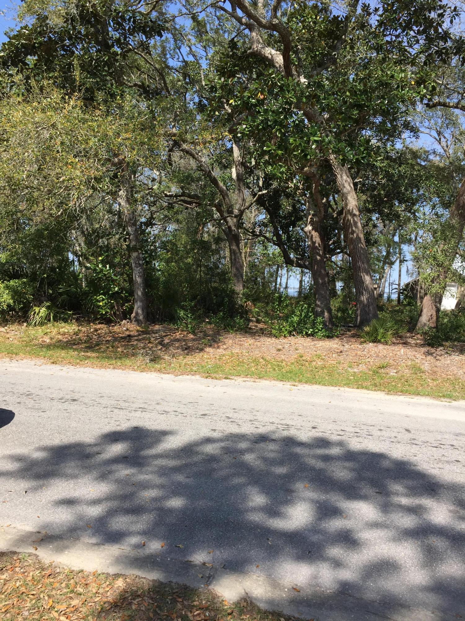 MAGNOLIA BEACH - Land