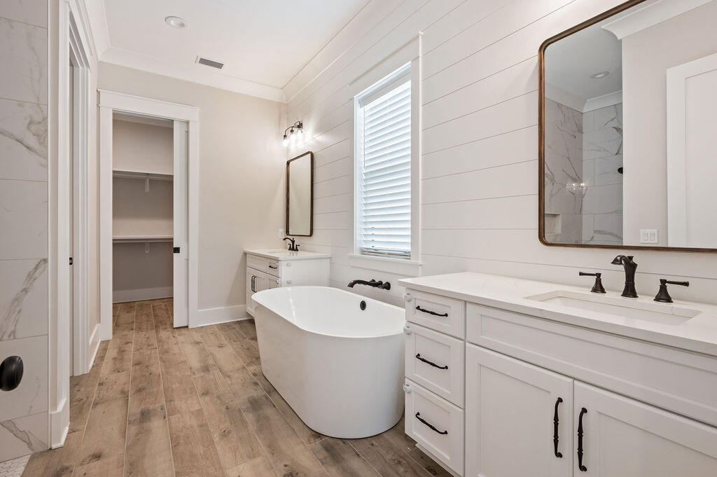 Deer Moss Creek - Residential