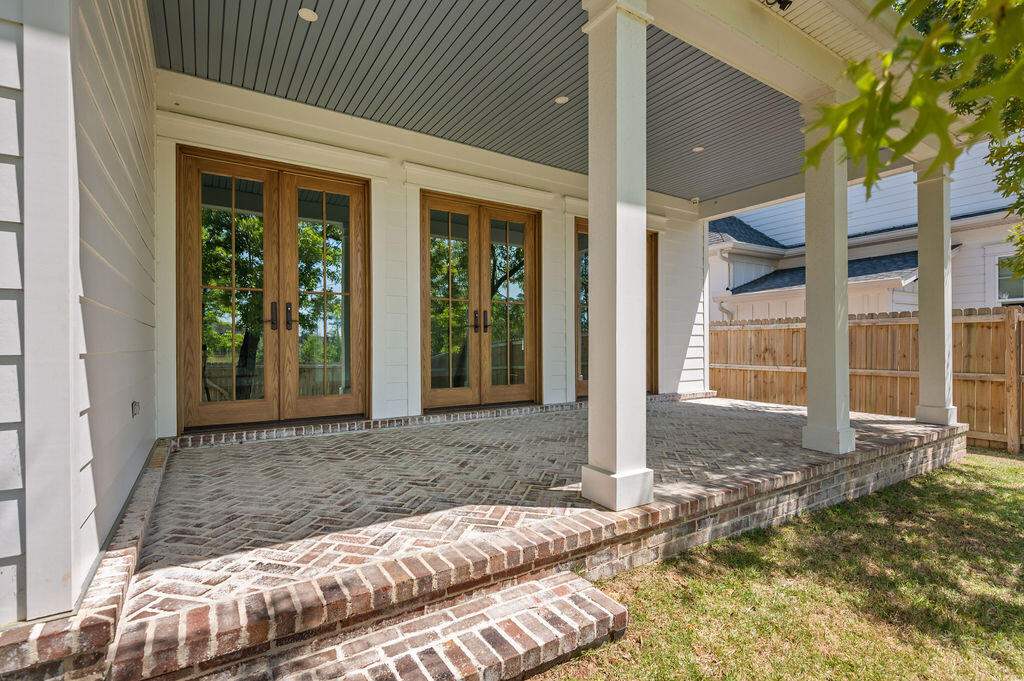 Deer Moss Creek - Residential