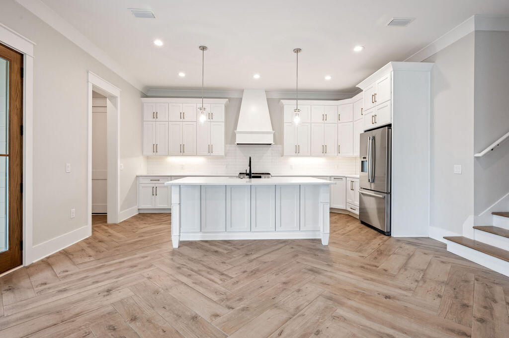 Deer Moss Creek - Residential