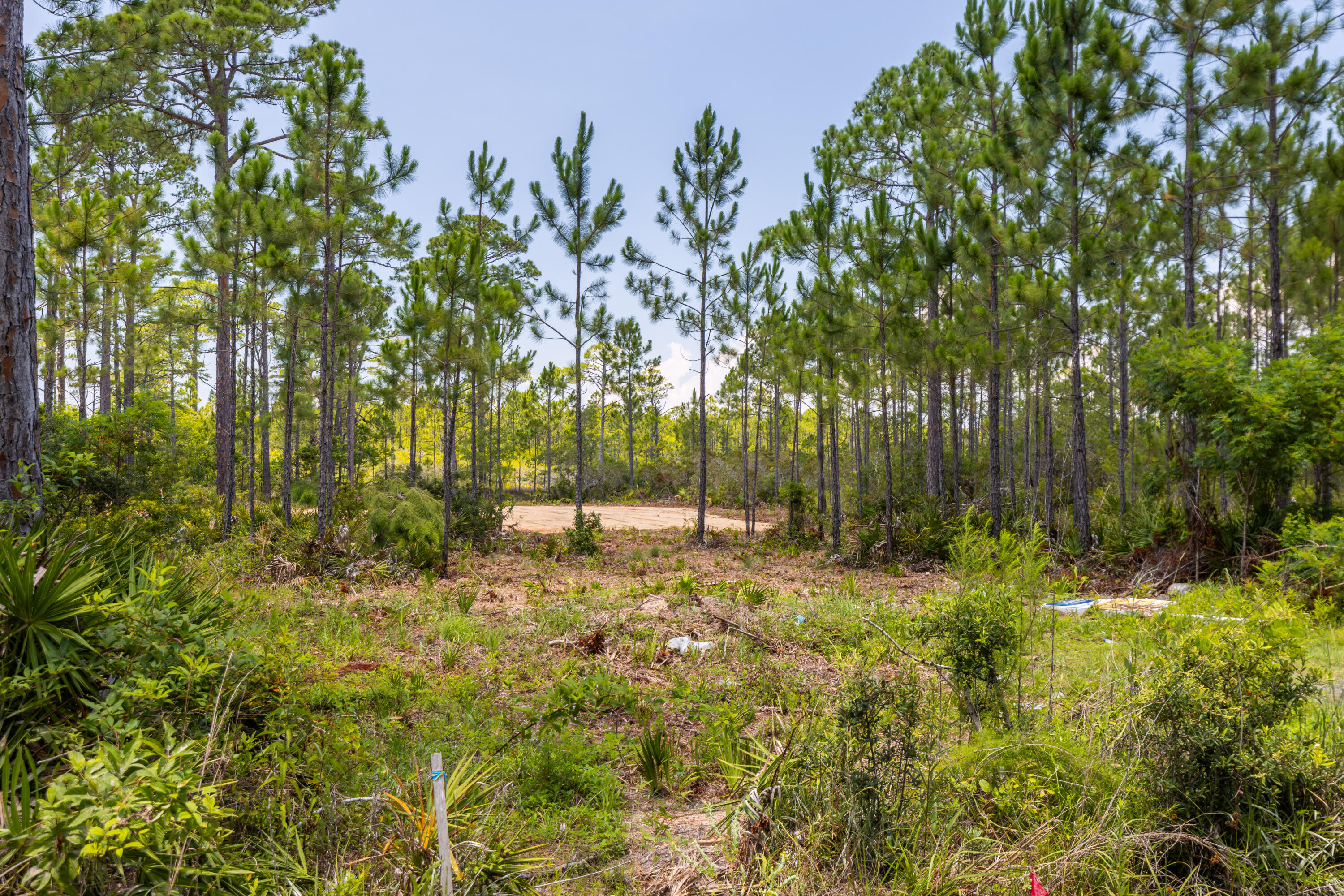 EXCLUSIVE BEACH - Land