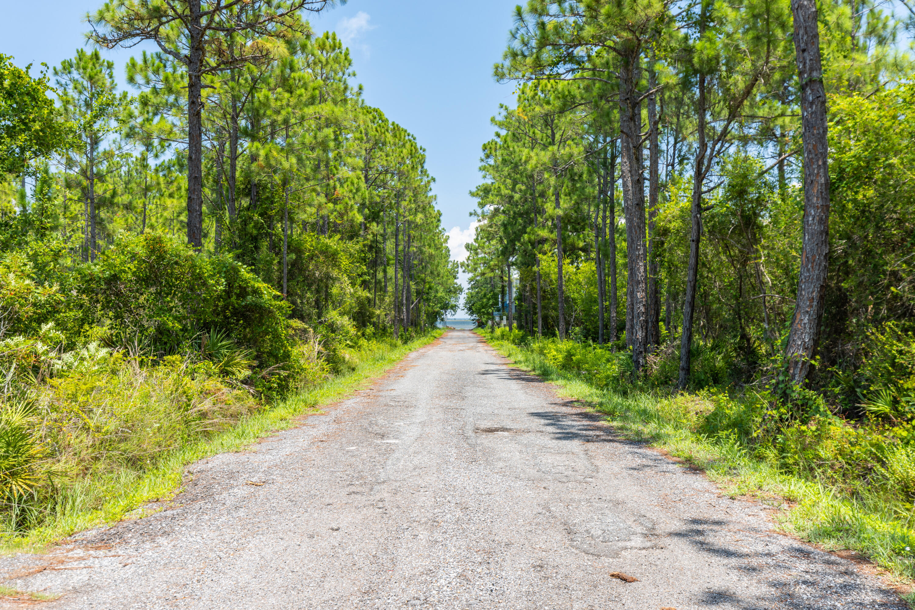 EXCLUSIVE BEACH - Land