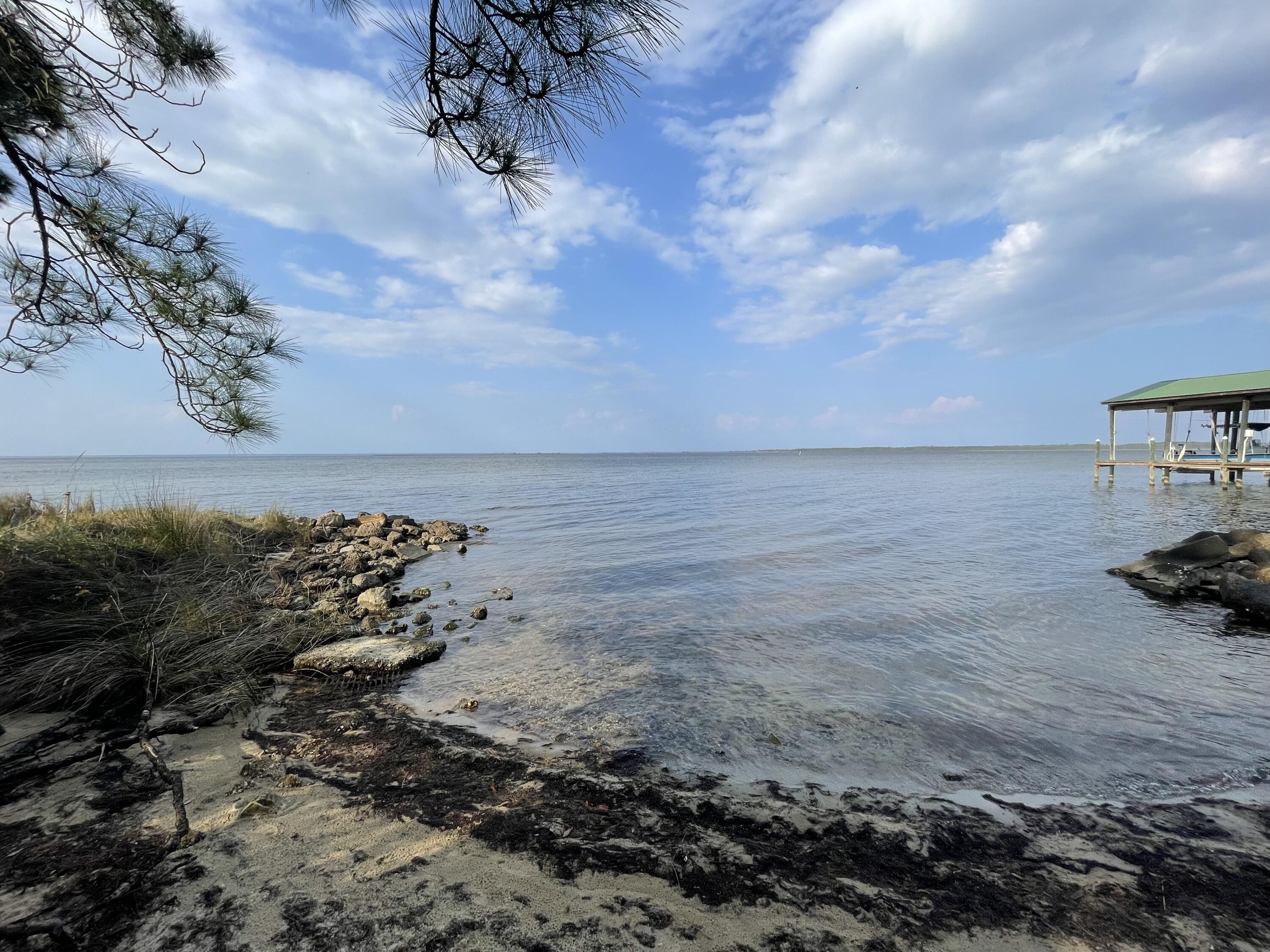 EXCLUSIVE BEACH - Land