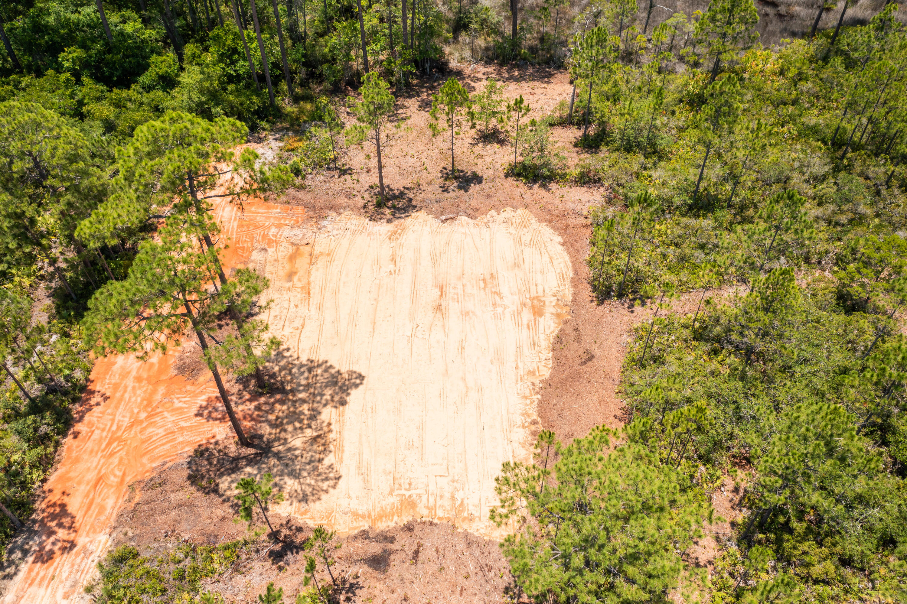 EXCLUSIVE BEACH - Land