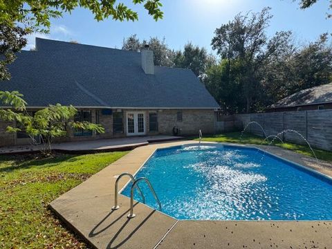 Photo of 805 Harbor Lane, Destin, FL 32541 (MLS # 991401)