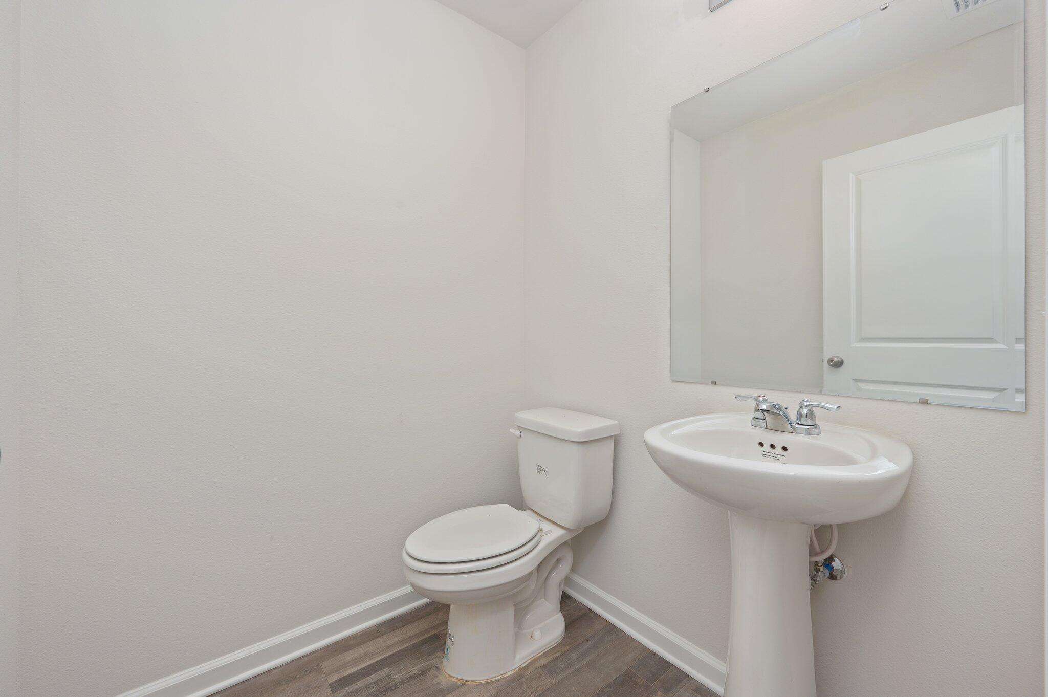 MAGNOLIA LAKE ESTATES PH 2 - Residential Lease