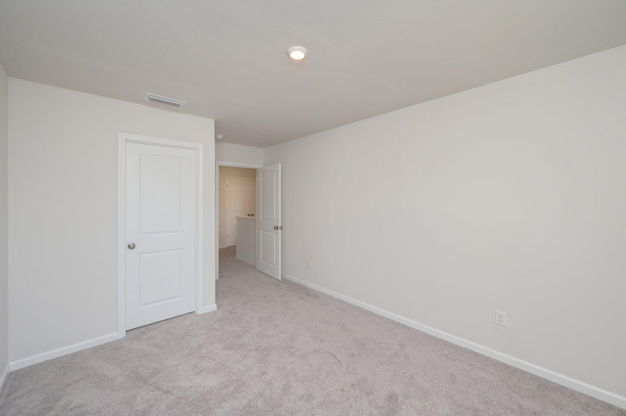 MAGNOLIA LAKE ESTATES PH 2 - Residential Lease