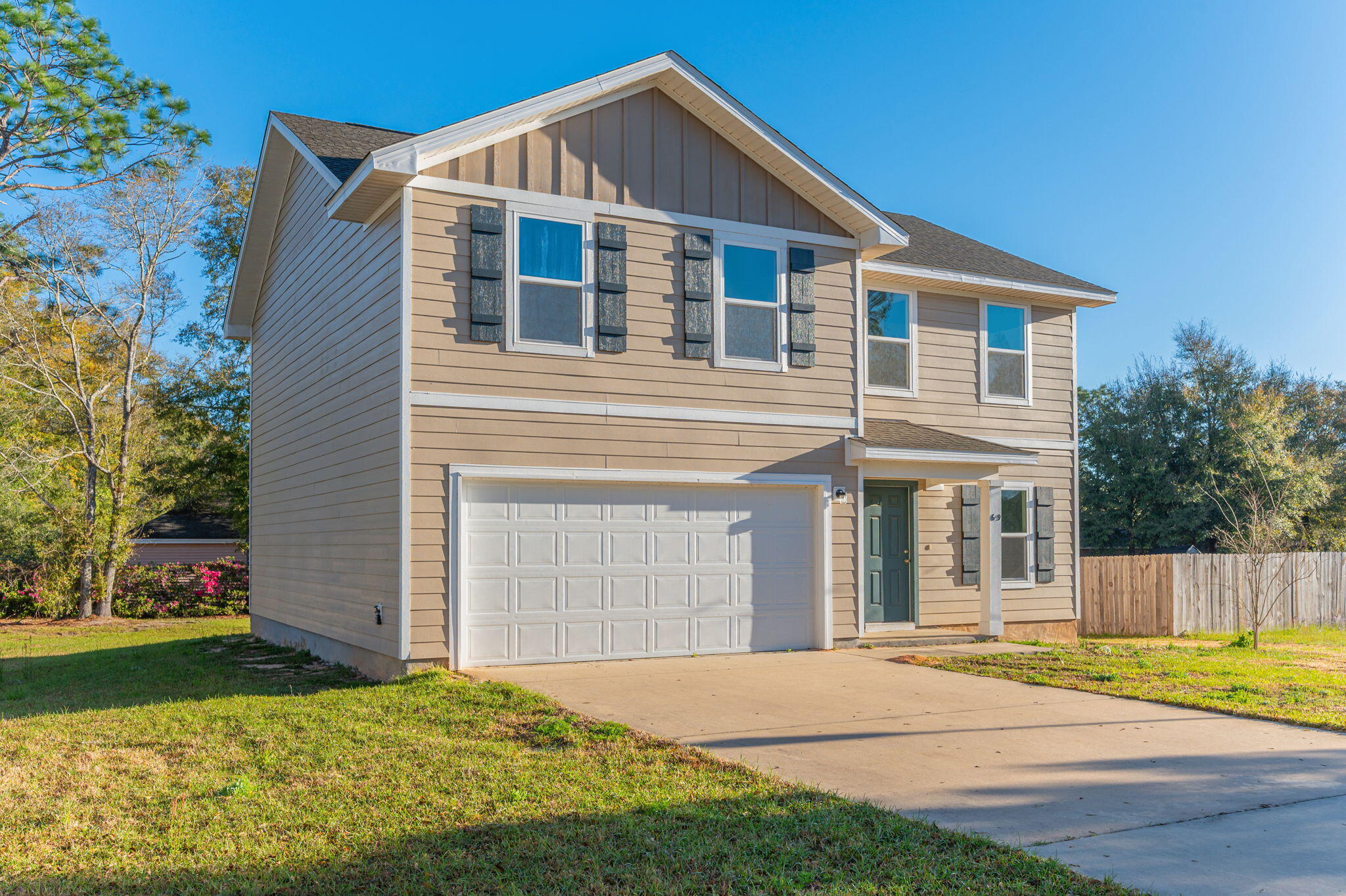 MAGNOLIA LAKE ESTATES PH 2 - Residential Lease