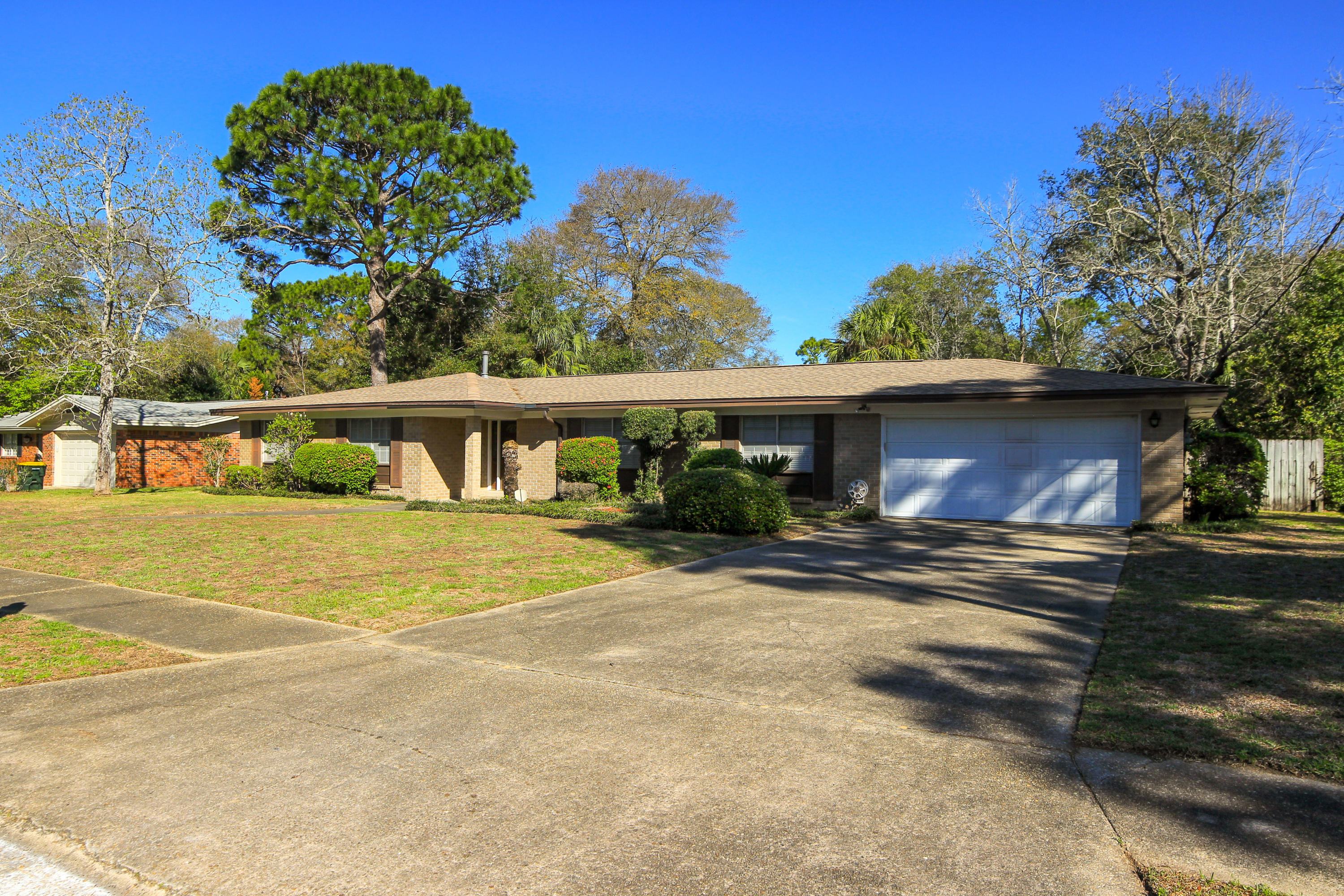 CHATEAUGUAY - Residential