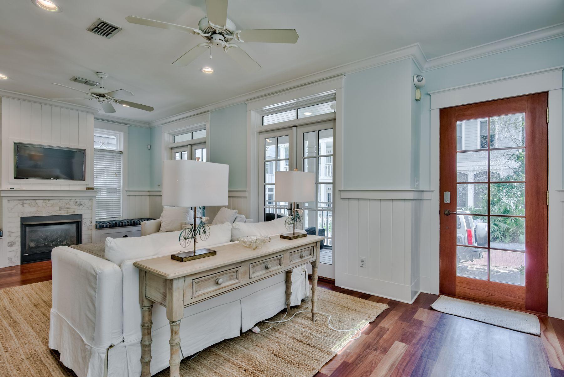 SEASIDE 15 - Residential