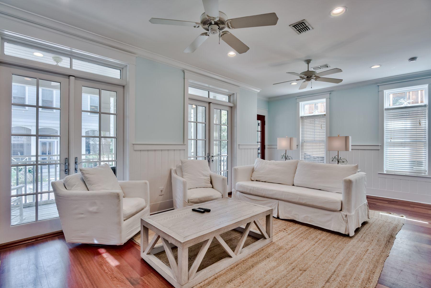 SEASIDE 15 - Residential