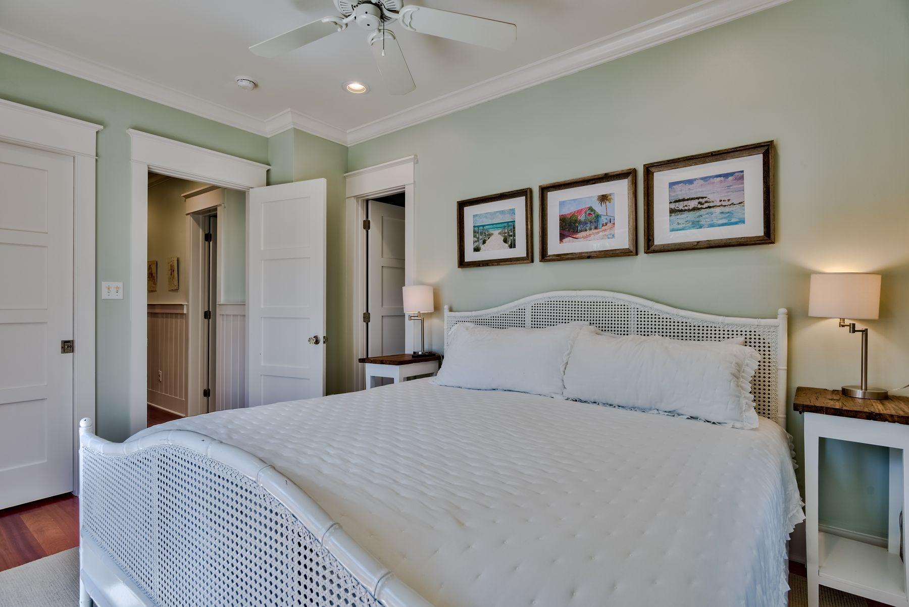 SEASIDE 15 - Residential