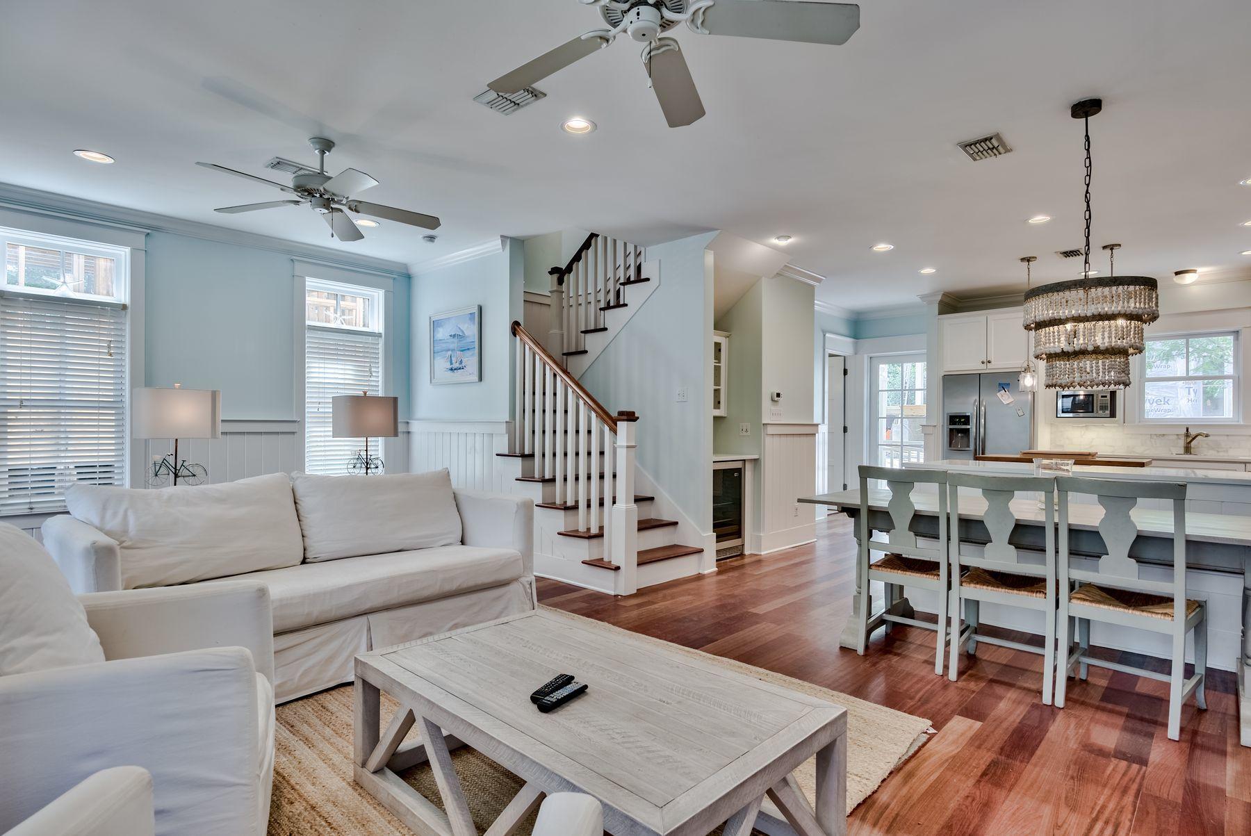 SEASIDE 15 - Residential