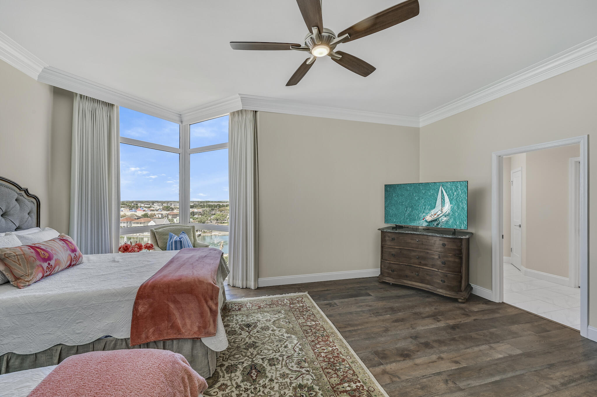 Regency Towers - Residential