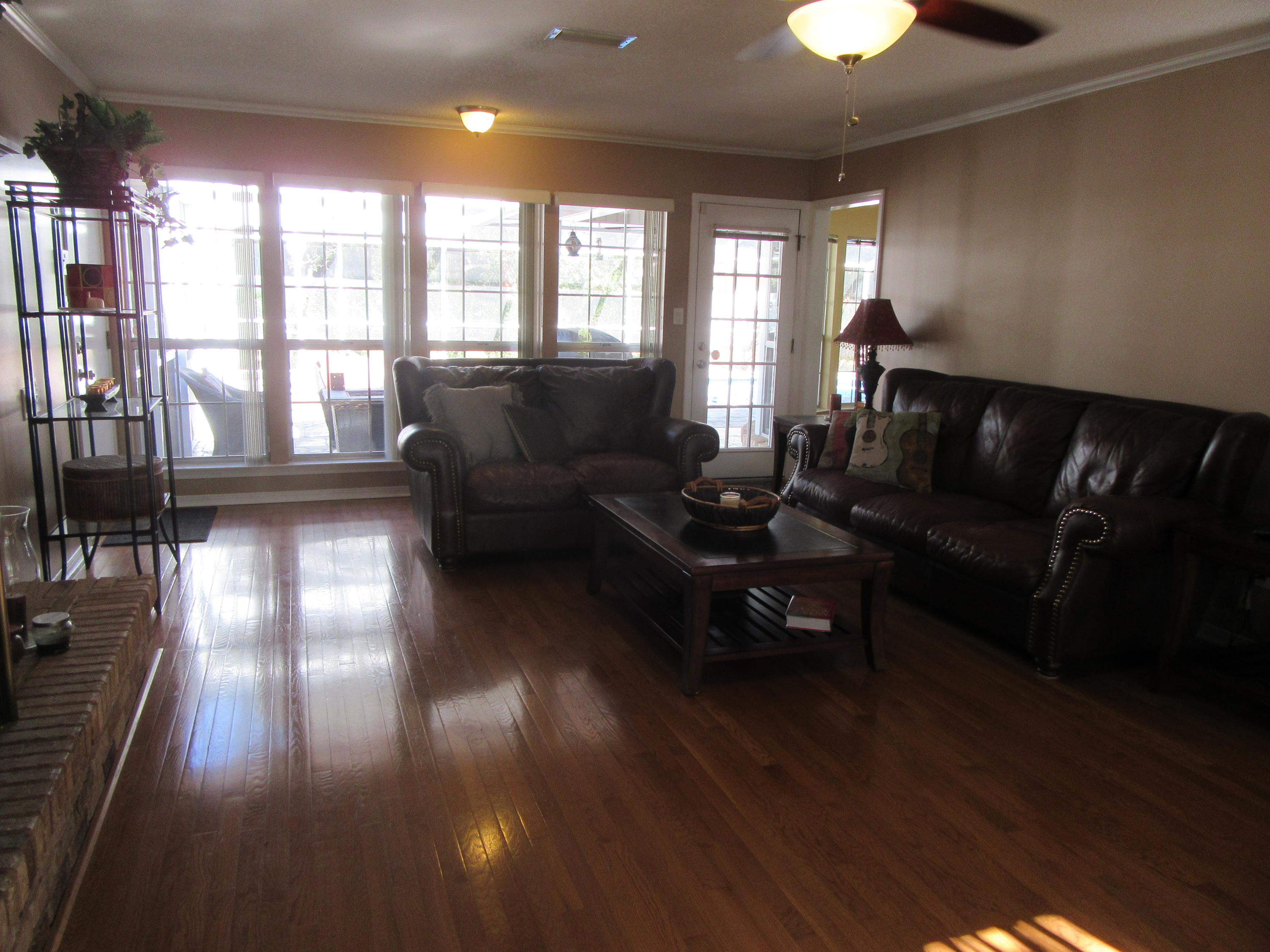 ADAMS POWELL - Residential