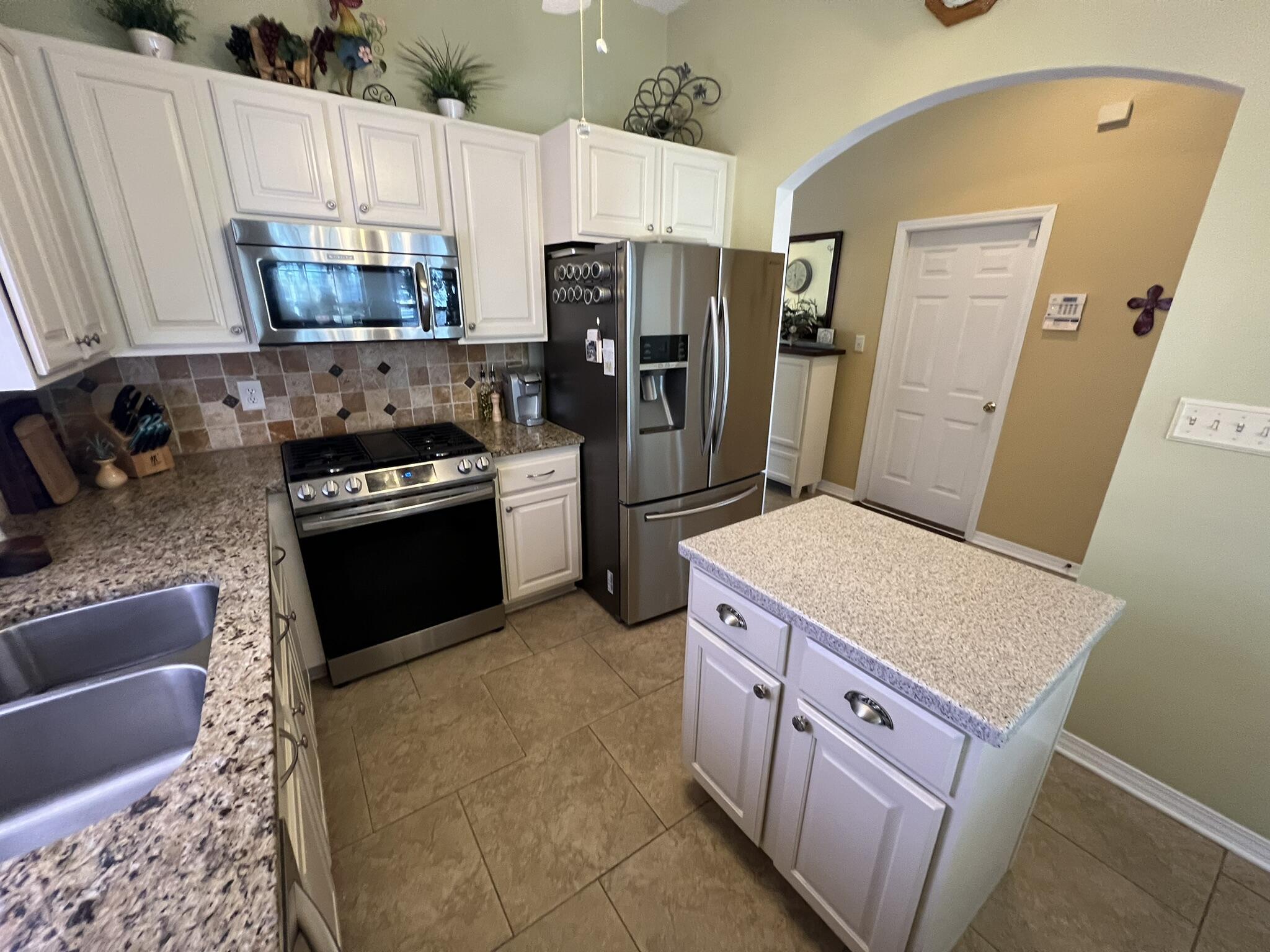 NORTH RIDGE CREEK S/D - Residential