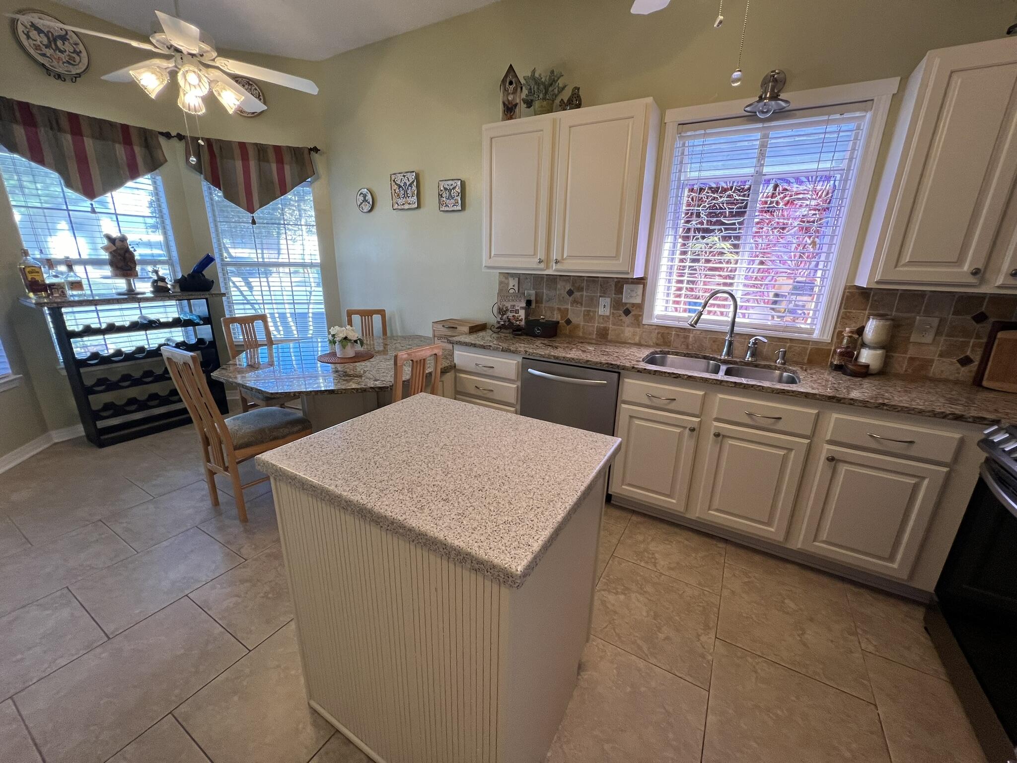 NORTH RIDGE CREEK S/D - Residential