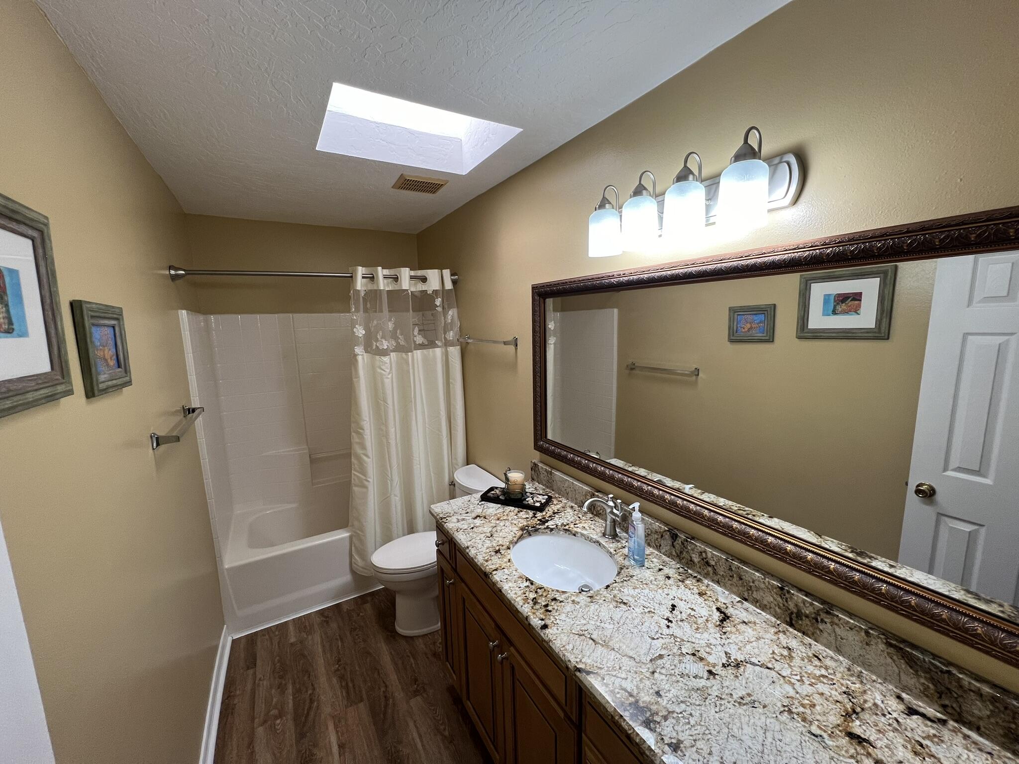 NORTH RIDGE CREEK S/D - Residential