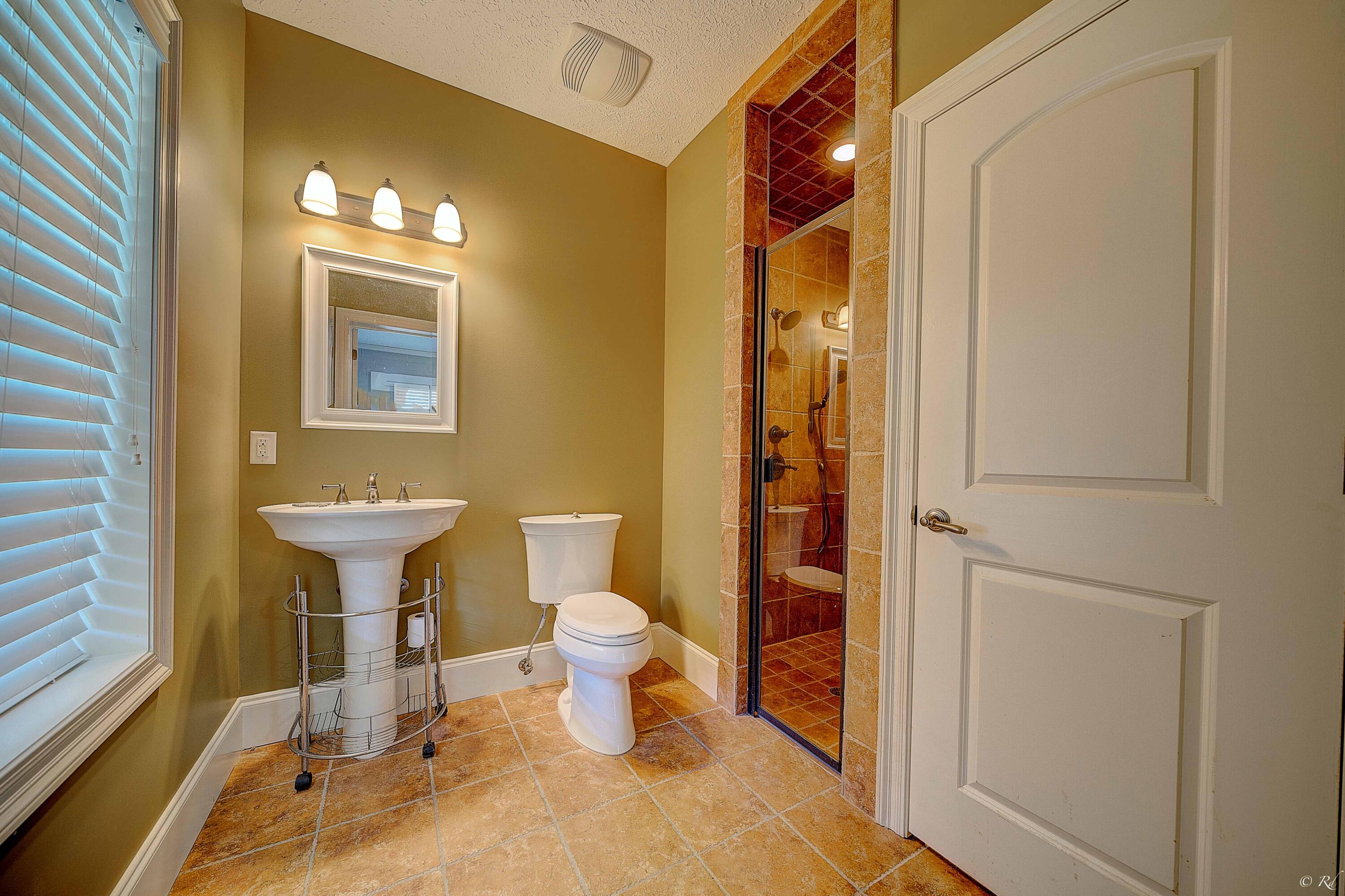 BAY POINT UNIT 1 - Residential