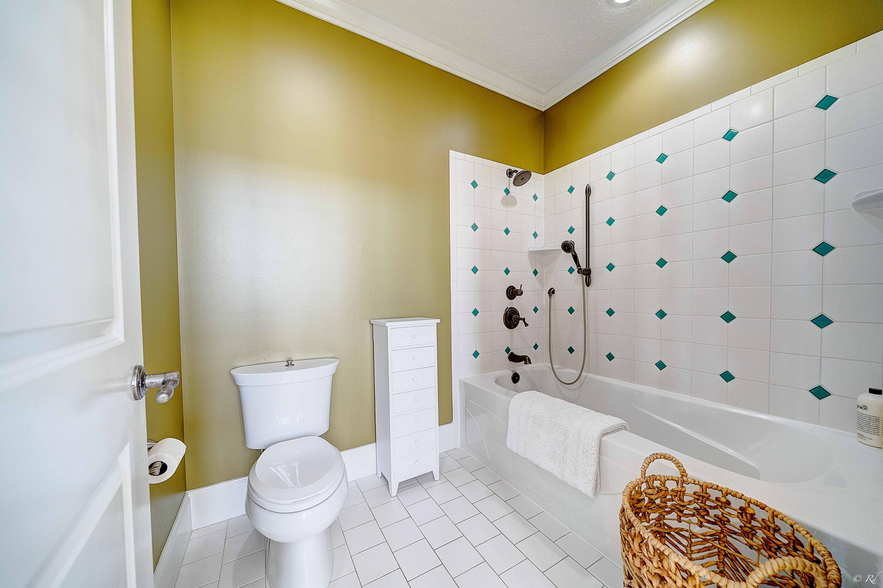 BAY POINT UNIT 1 - Residential