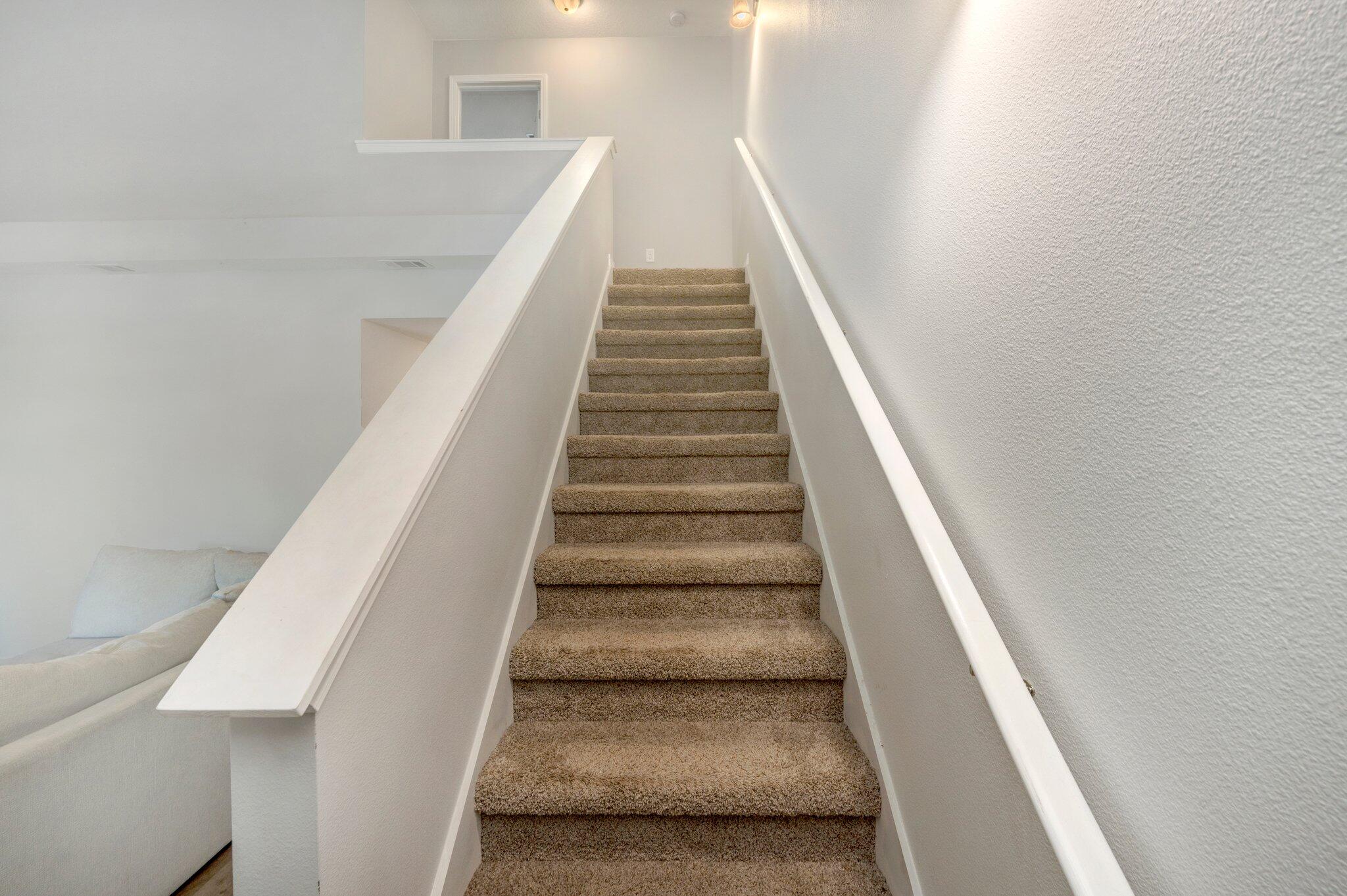 MCLAUGHLIN & HARRIS - Residential