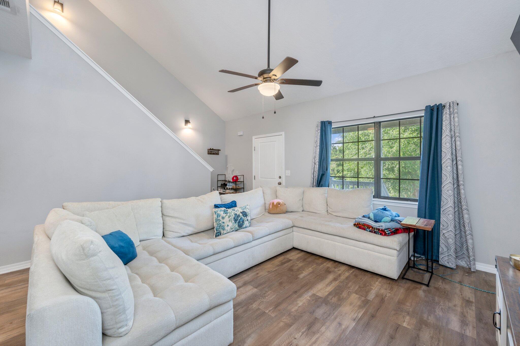 MCLAUGHLIN & HARRIS - Residential