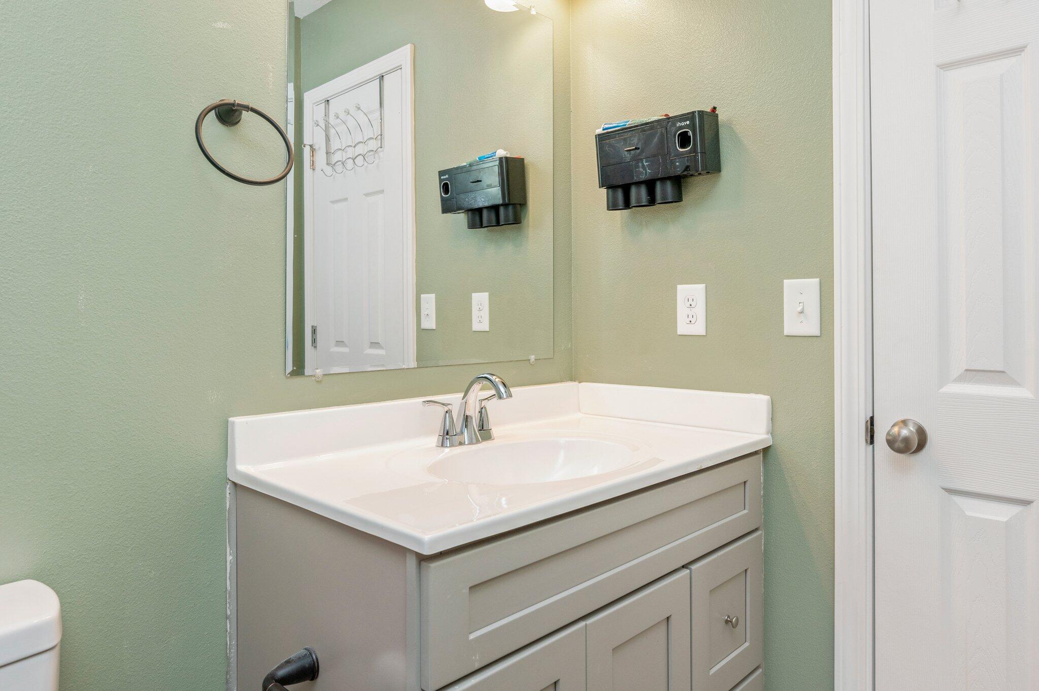 MCLAUGHLIN & HARRIS - Residential