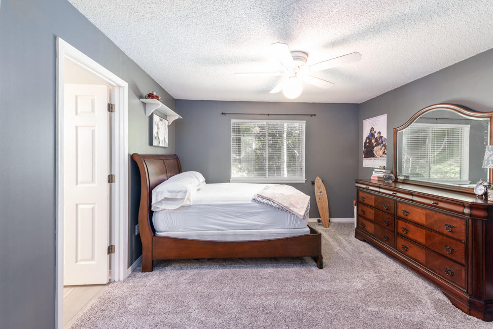 ROCKY BAYOU COUNTRY CLUB ESTATES 4 - Residential