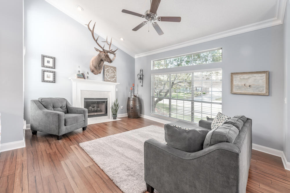 ROCKY BAYOU COUNTRY CLUB ESTATES 4 - Residential