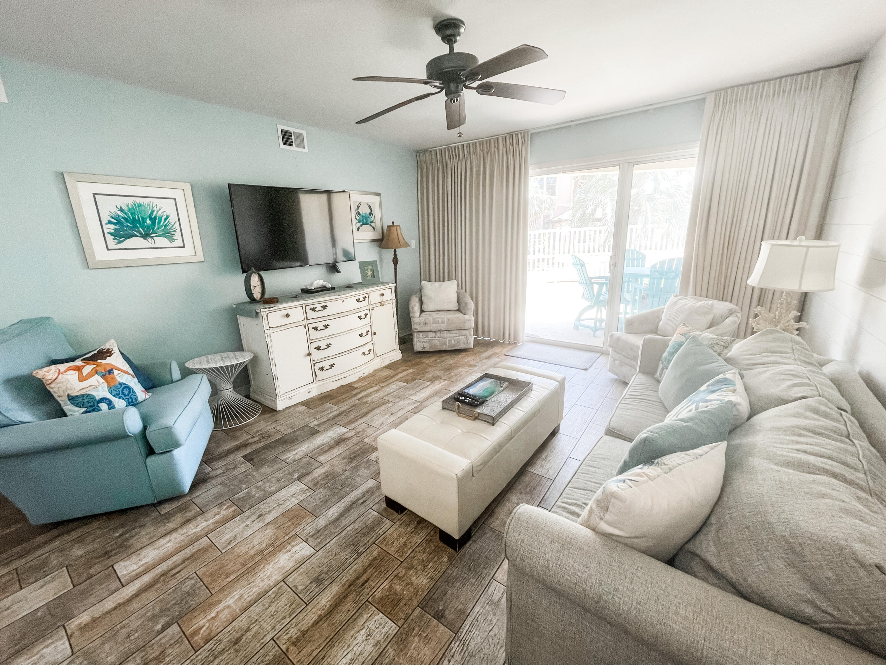 MARAVILLA CONDO 3 - Residential