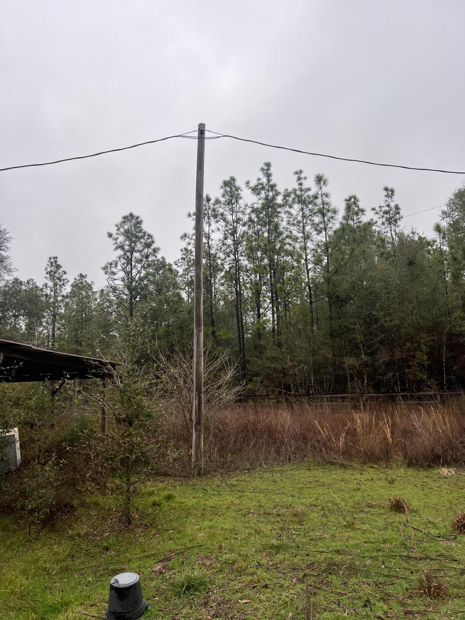 METES & BOUNDS - Land