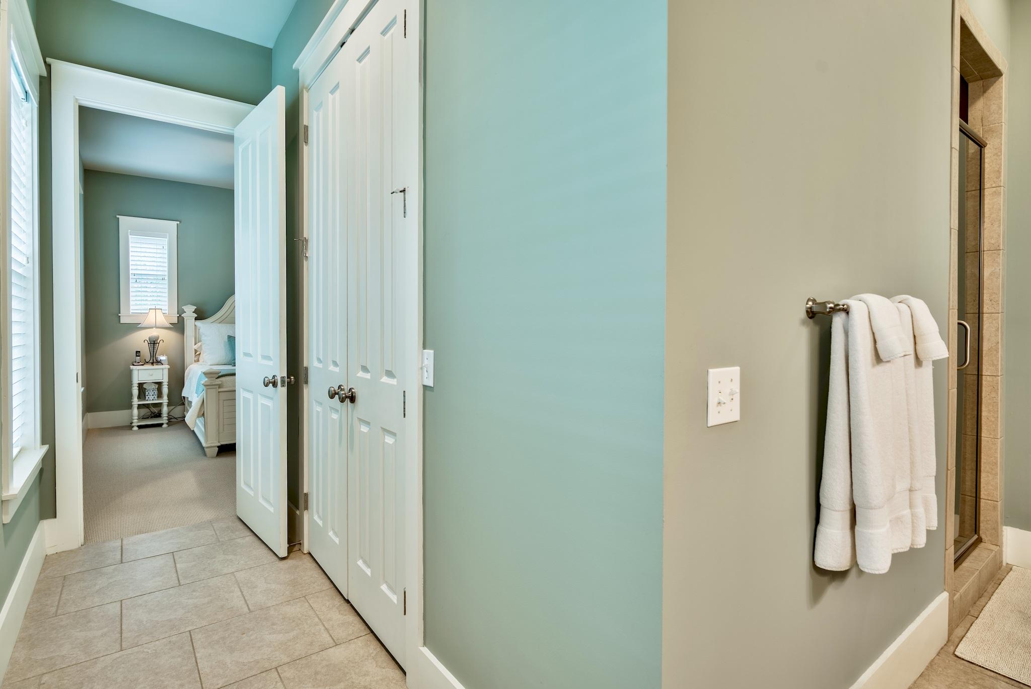 SANTA ROSA GOLF VILLAS - Residential