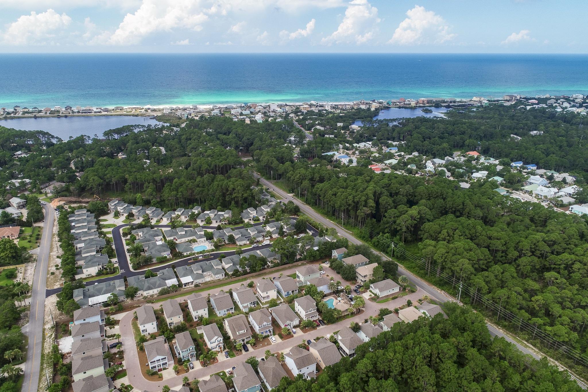 SANTA ROSA GOLF VILLAS - Residential