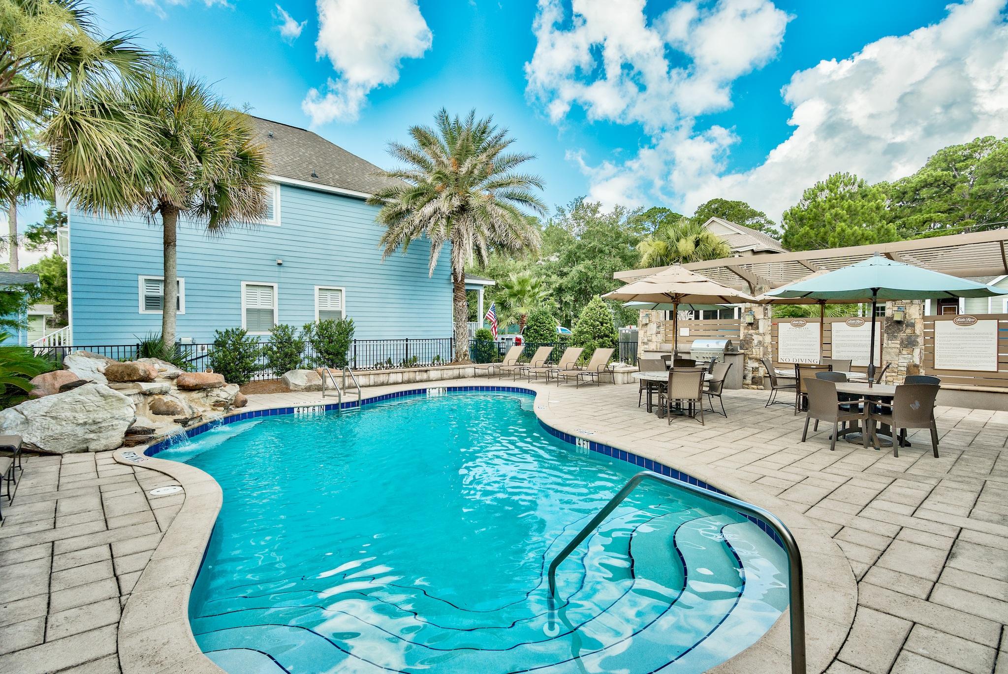 SANTA ROSA GOLF VILLAS - Residential