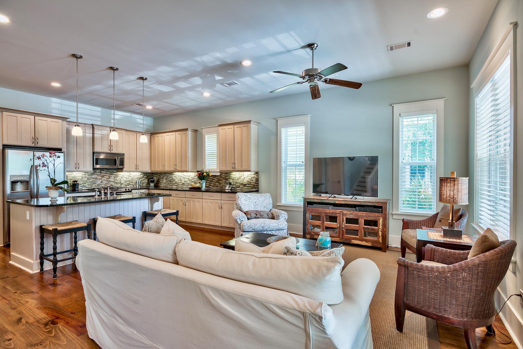 SANTA ROSA GOLF VILLAS - Residential