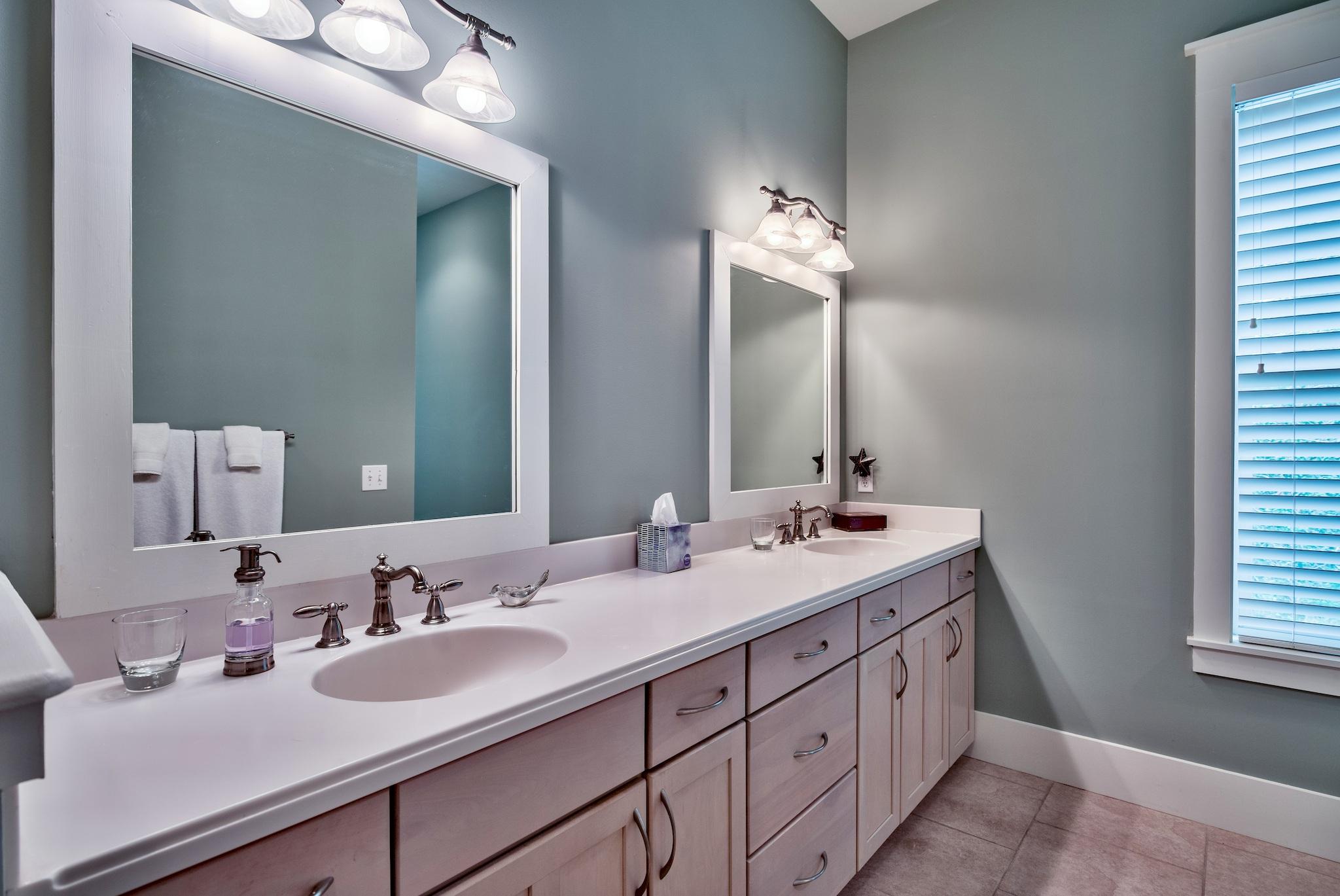 SANTA ROSA GOLF VILLAS - Residential