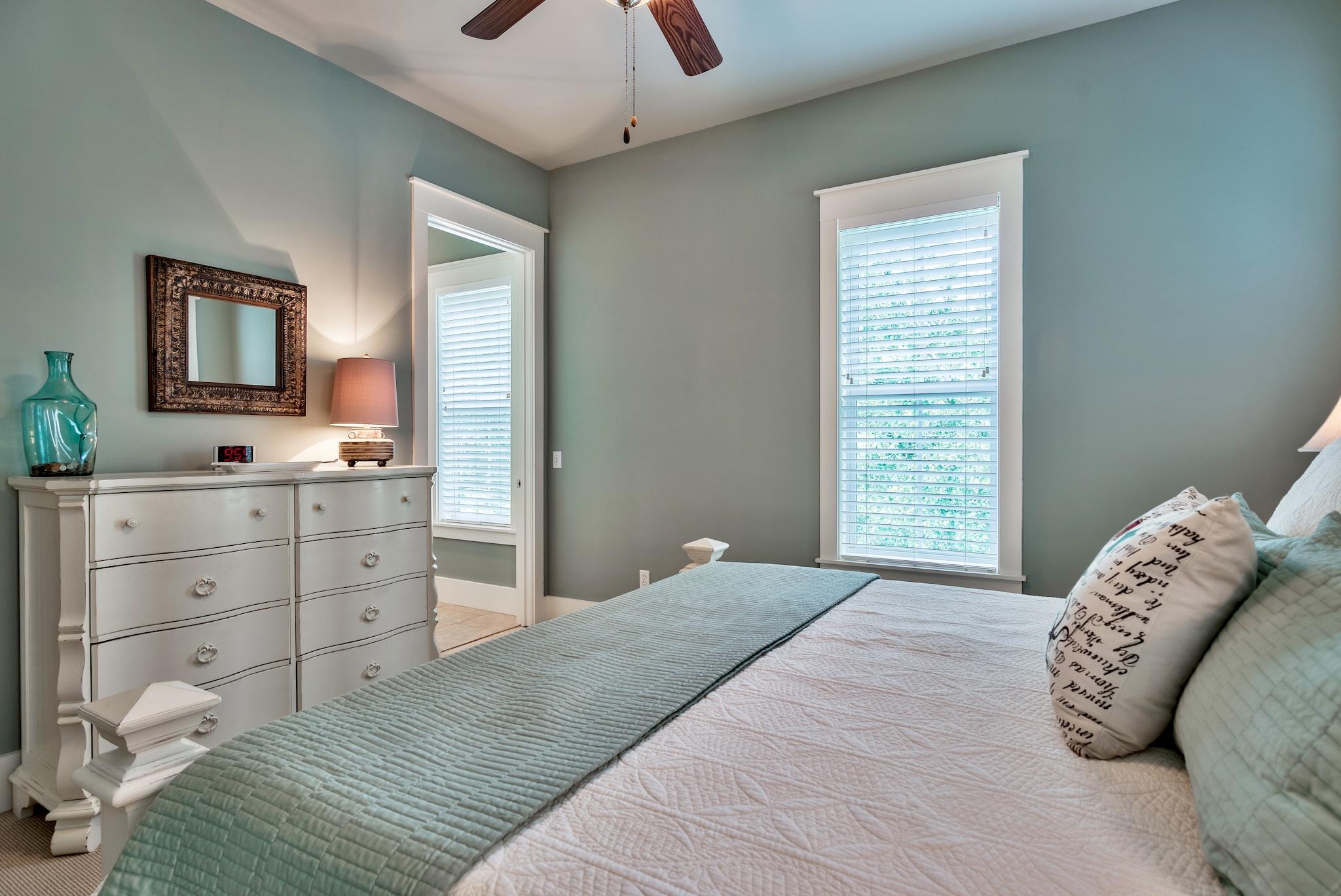 SANTA ROSA GOLF VILLAS - Residential